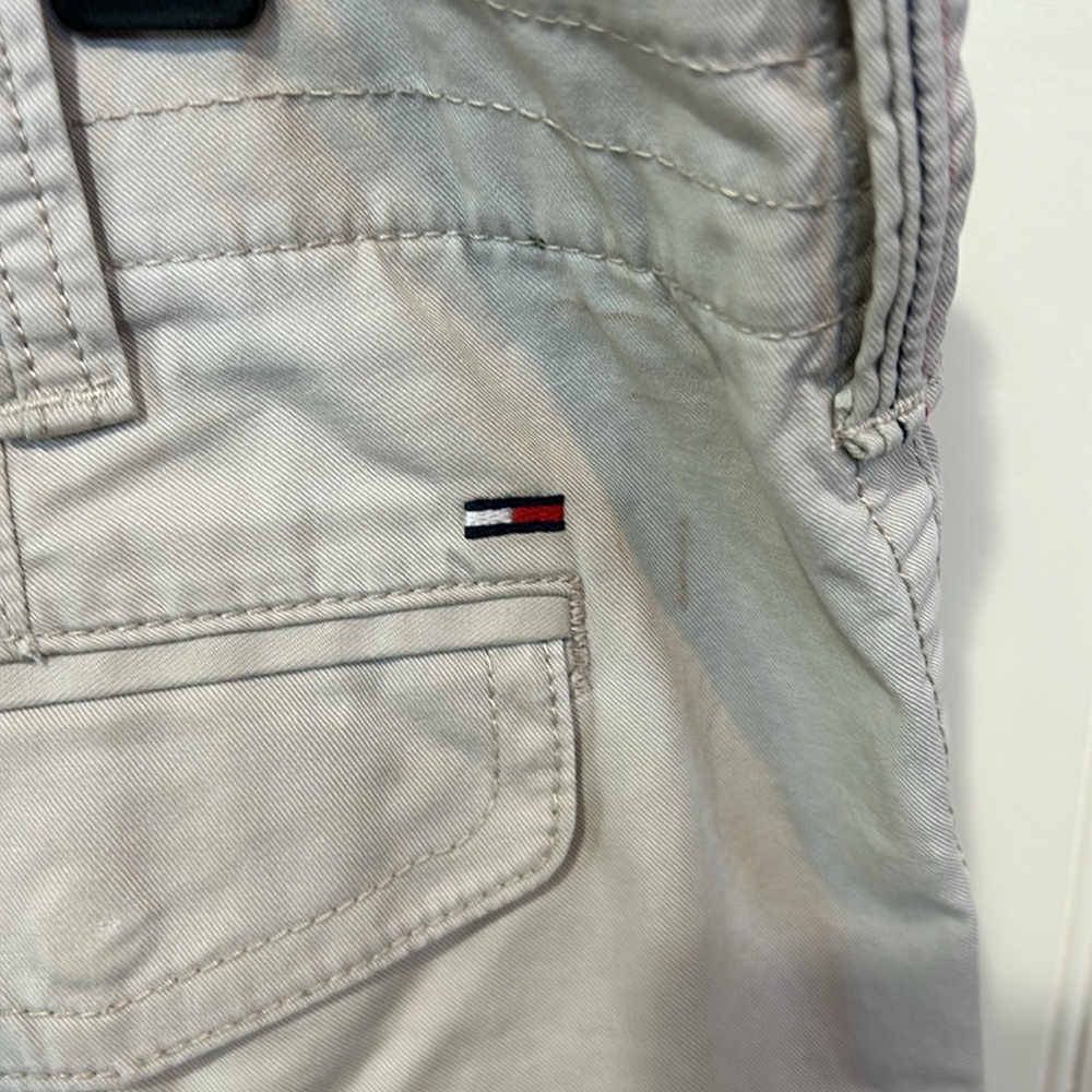 Tommy Hilfiger khaki cargo shorts size36 great condition super soft comfortable - Picture 5 of 14
